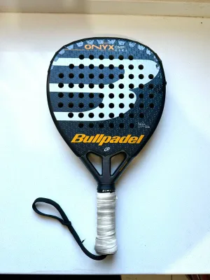 Bullpadel Onyx Comfort xs 2025