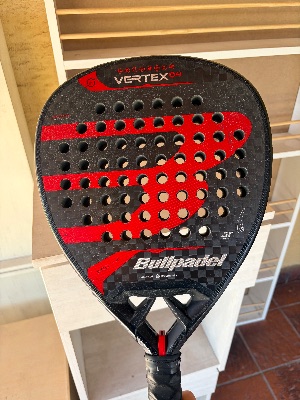 Bullpadel Vertex 04