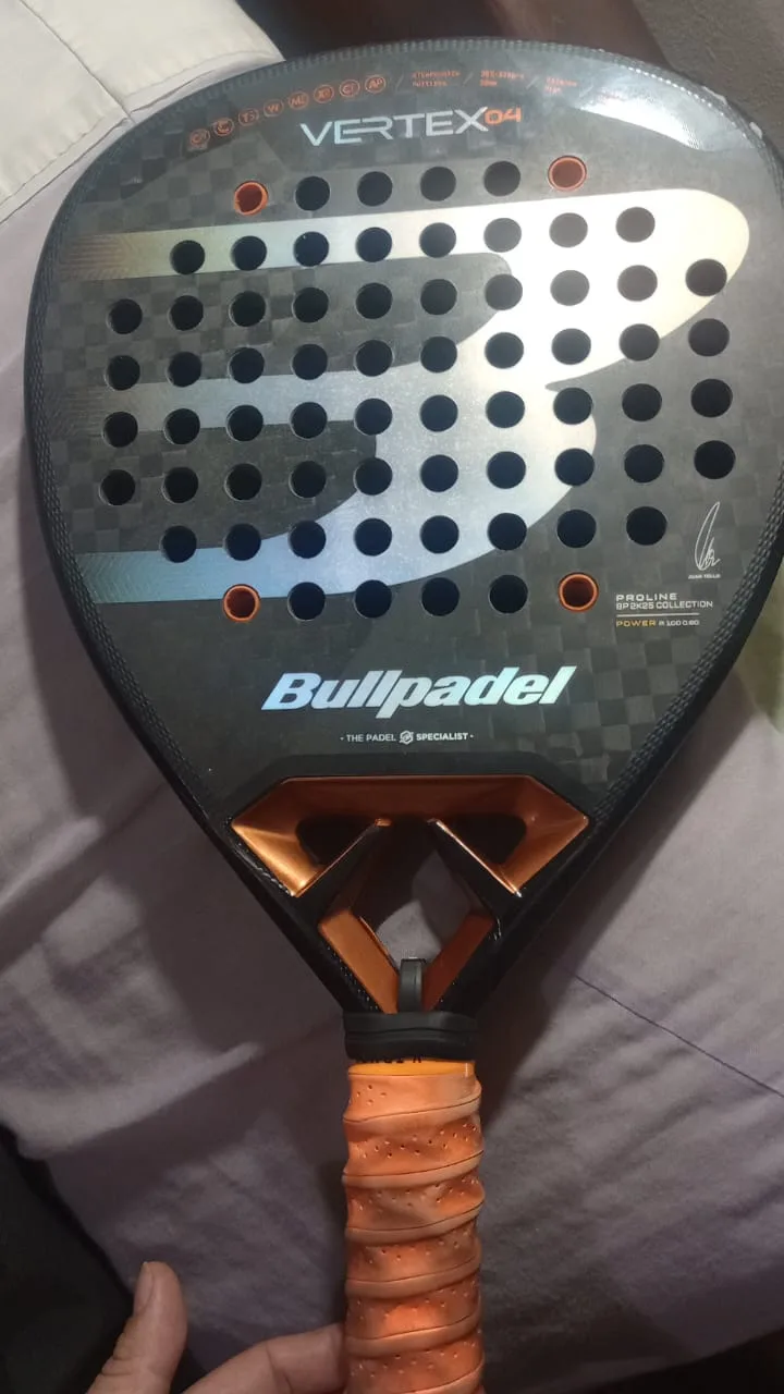 Bullpadel Vertex 04, foto 4 de 4