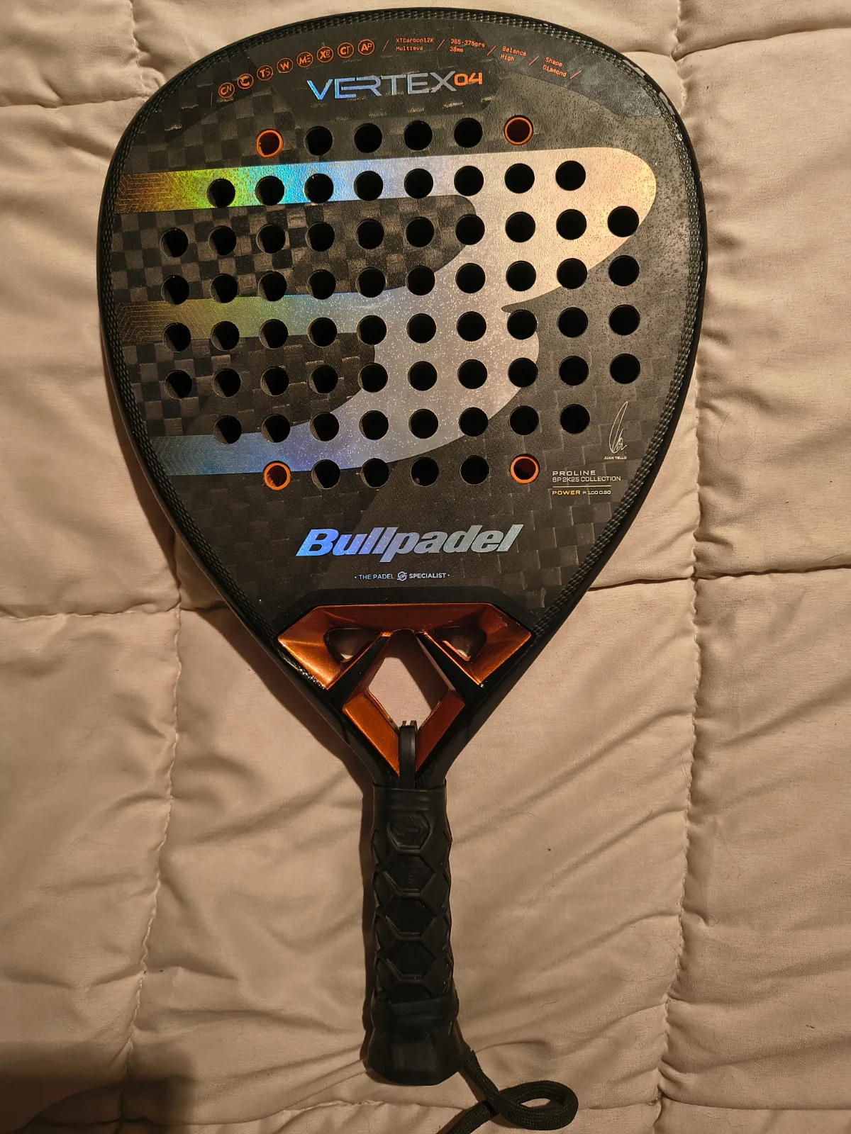 Bullpadel Vertex 04, foto 3 de 4